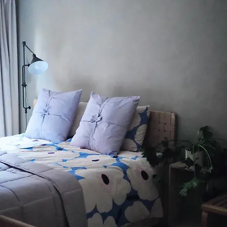 Oceanic & Trendy Two Bedroom With Free Parking