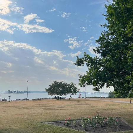 Apartamento Oceanic & Trendy Two Bedroom With Free Parking
