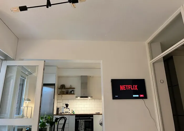 Oceanic & Trendy Two Bedroom With Free Parking Appartement Helsinki