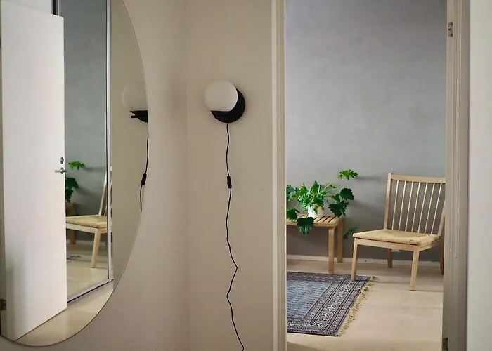 Oceanic & Trendy Two Bedroom With Free Parking Appartement *